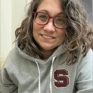 Meet your Posher, Laraine